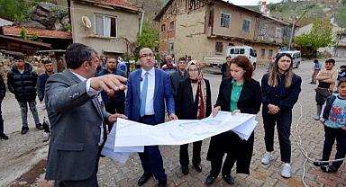 TARİHİ DEMOKRAT ÇEŞMESİ VE ÇAMAŞIRLIĞI YENİDEN GÜN YÜZÜNE ÇIKACAK
