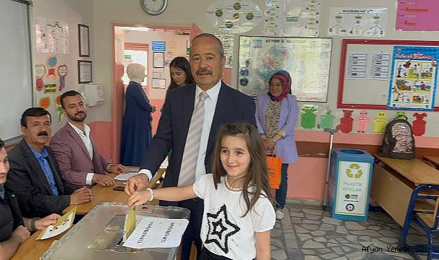 TAYTAK, “MİLLETİMİZ SANDIĞA SAHİP ÇIKIYOR”