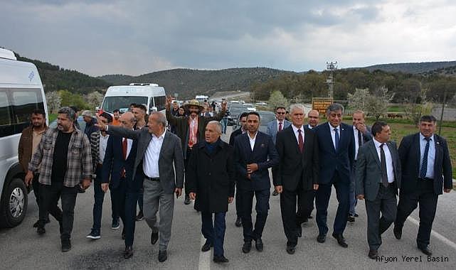 TAYTAKHER GİTTİĞİ YERDE COŞKUYLA KARŞILANDI