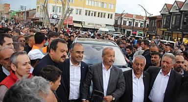 Türkiye'nin yerli otomobili Togg, Bolvadin'de tanıtıldı