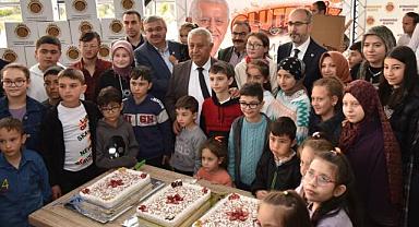 ZEYBEK BAŞKAN´DAN GLUTENSİZ KAHVALTI PROGRAMI