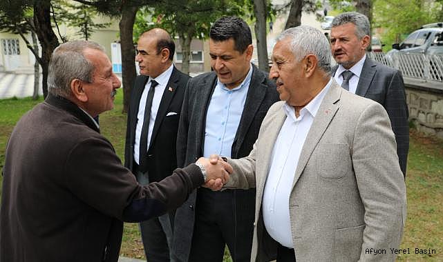 ZEYBEK BAŞKAN´DAN ZAFER MAHALLESİ´NE ZİYARET