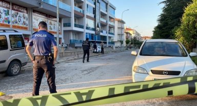Afyonkarahisar'da çıkan silahlı kavgada 3 kişi yaralandı