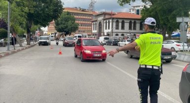 Afyonkarahisar'da "huzur uygulaması" yapıldı