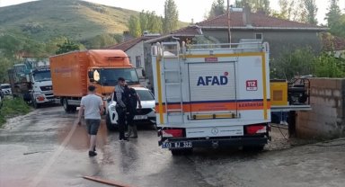 Afyonkarahisar'da sağanak etkili oldu
