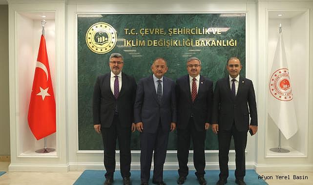 AK Partili Milletvekillerin'den Çevre Şehircilik Bakanlığı'na ziyaret