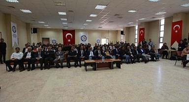BAŞKAN DR. MUSTAFA ÇÖL 4. SINIFLAR ARASI BİLGİ YARIŞMASINA KATILDI