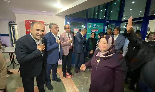 “Bizi ölümle tehdit ettiler ama milletimiz dağ gibi yanımızda durdu”