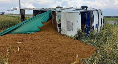 Bolvadin'deki trafik kazalarında 3 kişi yaralandı