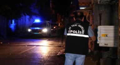 İzmir'de çıkan silahlı kavgada 2 kişi ağır yaralandı