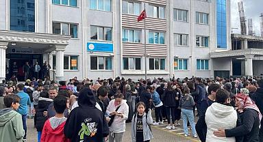LGS merkezi sınavı Afyonkarahisar'da başladı