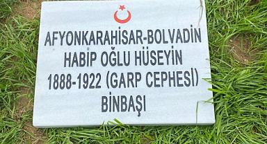 LÜTFEN SESSİZ VE SAYGILI OLUN ÇÜNKÜ BURADA ŞEHİTLERİMİZ YATIYOR