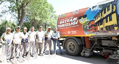 MEZARLIKLARDA BAYRAM TEMİZLİĞİ