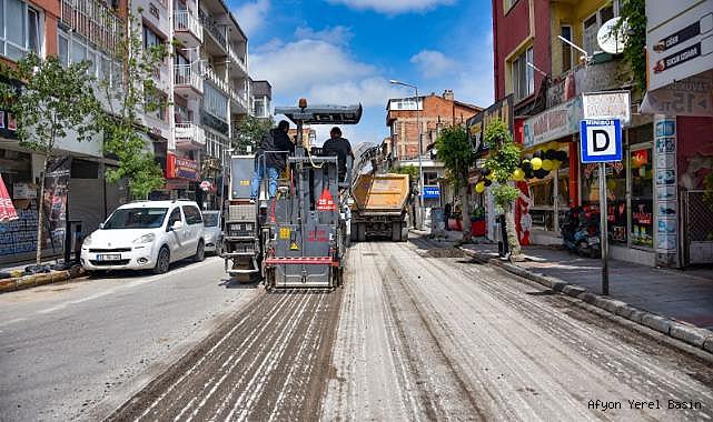 MİLLİ BİRLİK CADDESİNDE KAZI ÇALIŞMALARINA BAŞLANDI