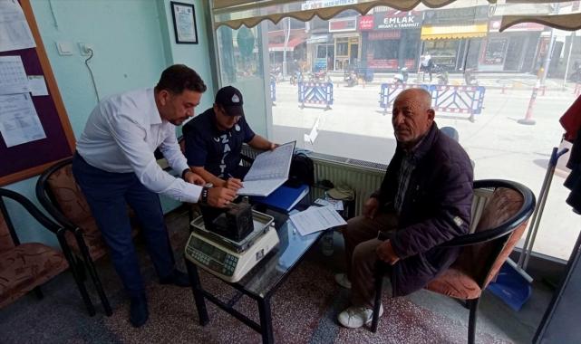 Sandıklı Belediyesi, ölçü ve tartı aletlerinin denetimini yapıyor