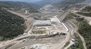 Söke'deki Sarıçay Barajı'nda inşa çalışmaları sürüyor