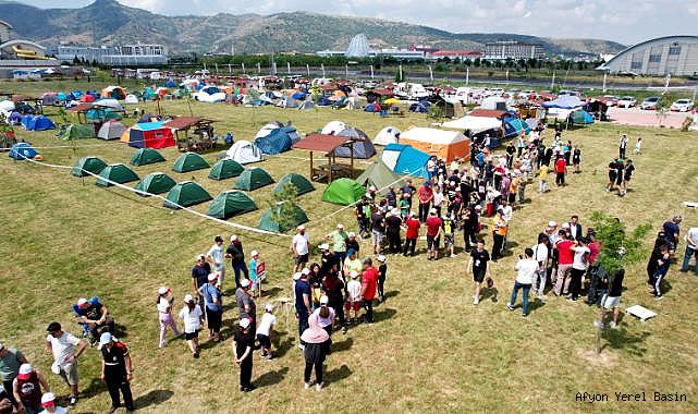 25 İLDEN 300´Ü AŞKIN MİSAFİRLER BABA ÇOCUK KAMPINDA BULUŞTU