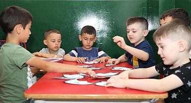 Afyonkarahisar'da Bilgi Evleri'nde birbirinden farklı eğitim programları devam ediyor