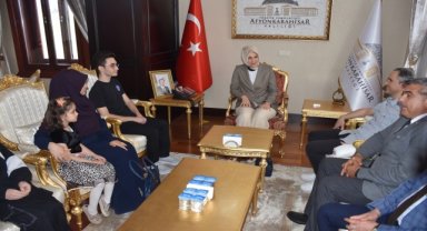 Afyonkarahisar'da YKS birincilerinden Emre Ekici, başarısının sırrını anlattı: