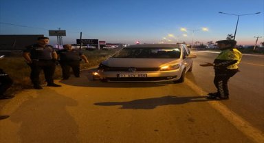 Afyonkarahisar'daki trafik kazasında 3 kişi yaralandı