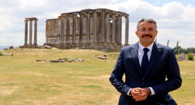 Aizanoi'deki agora kazısı antik kentin ticaret hayatına ışık tutacak