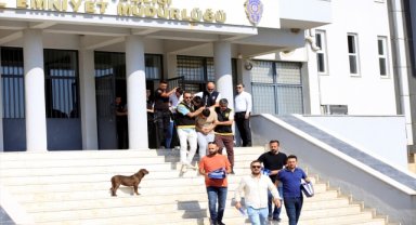 Aydın'da depremzedeleri konteyner satma vaadiyle dolandıran 14 kişi tutuklandı
