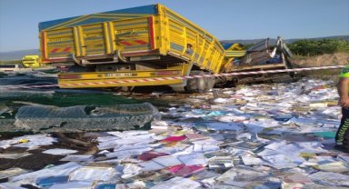 Aydın'da zincirleme trafik kazasında 2 kişi öldü, 4 kişi yaralandı