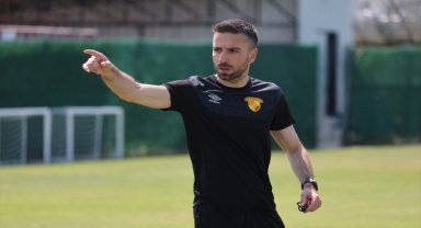 Göztepe'de teknik direktörlüğe Radomir Kokovic getirildi