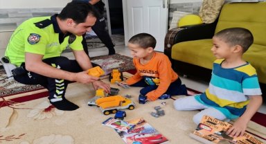 Muğla'da engelli çocuğun polis motosikletine binme hayali gerçekleşti