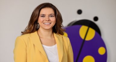 n11 artık mor ve sarı renkleriyle kullanıcılarıyla buluşuyor