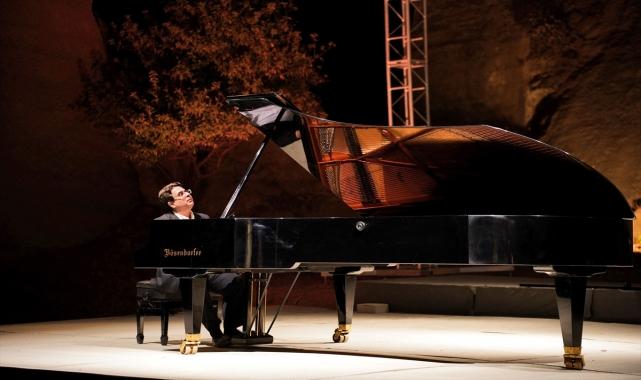 20. Uluslararası Gümüşlük Müzik Festivali, Macar piyanist Gabor Farkas'ı konuk etti