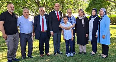 Afyonlu Şehit Aileleri ve Gazilerden 10.Cumhurbaşkanına ziyaret