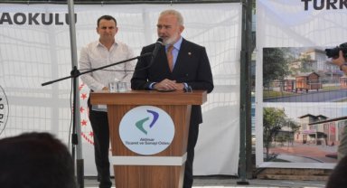 AK Parti Grup Başkanvekili Yenişehirlioğlu, Akhisar'da anaokulu temel atma törenine katıldı