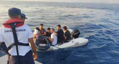 Bodrum açıklarında 2 düzensiz göçmen kurtarıldı