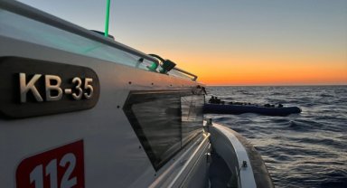 Bodrum açıklarında 23 düzensiz göçmen kurtarıldı