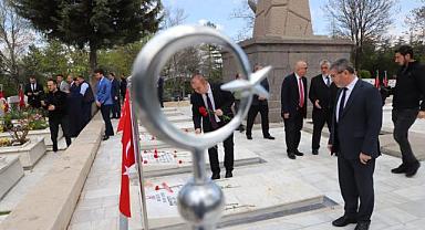 “Bu şehir, cenk meydanında yeniden dirilişin sembolüdür”