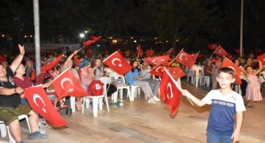 Büyük Zafer'in 101. yılı Aydın ve Manisa'da etkinliklerle kutlandı