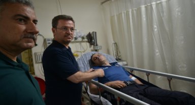 Manisa'da sanayi sitesinde çıkan yangında 2 iş yerinde hasar oluştu