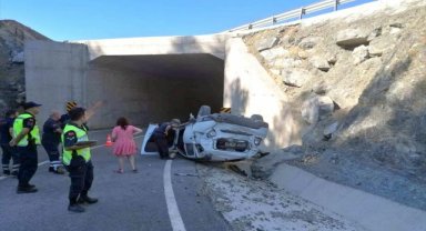 Muğla'da devrilen otomobilin sürücüsü hayatını kaybetti