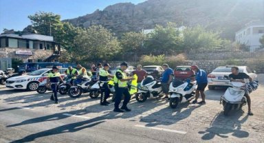 Muğla'daki denetimlerde 28 motosiklet trafikten men edildi