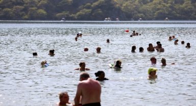 Muğla sahillerinde tatilci yoğunluğu yaşanıyor