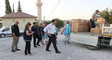 Saruhanlı'da orman yangınından etkilenenlere eşya desteği