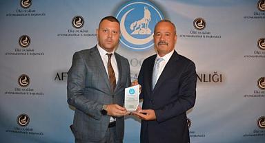  TAYTAK, “ÜLKÜCÜ OLMANIN GURURU VE ŞEREFİ İLE YAŞIYORSUNUZ”