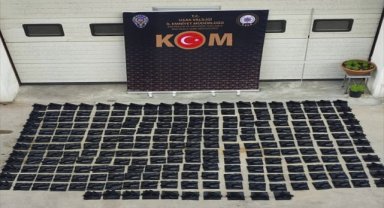 Uşak'ta 250 ruhsatsız tabanca ele geçirildi