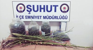 Afyonkarahisar'da avukatlara yönelik saldırılar protesto edildi