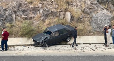 Afyonkarahisar'da otomobil ile motosikletin çarpıştığı kazada bir kişi öldü