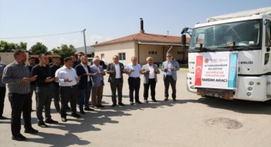 Afyonkarahisar'dan Bayırbucak Türkmenlerine 2 yardım aracı gönderildi