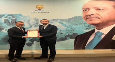 AK Parti Gaziemir İlçe Başkanlığına İsmail Yaşadı getirildi