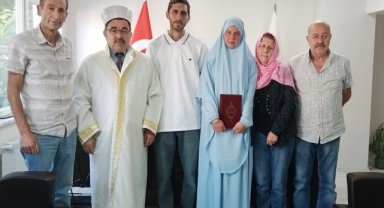 Alman vatandaşı Jennifer Paula Görlitz, Aydın'da Müslüman oldu