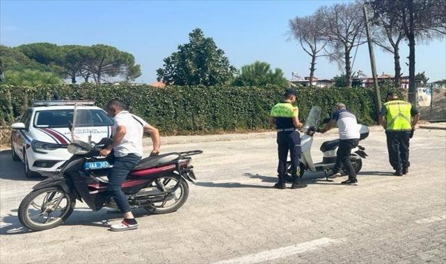 Aydın'da trafik denetimlerinde 87 sürücüye para cezası uygulandı